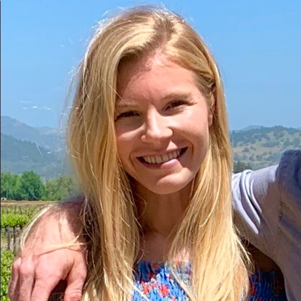 Meet your Posher, Lauren